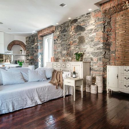 Stunning Central Como Apt By Joivy Exterior photo